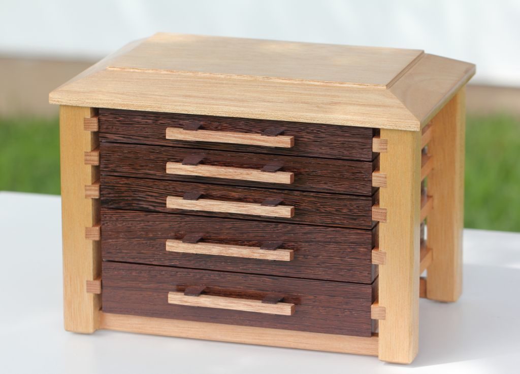 Jewellery Box with five drawers