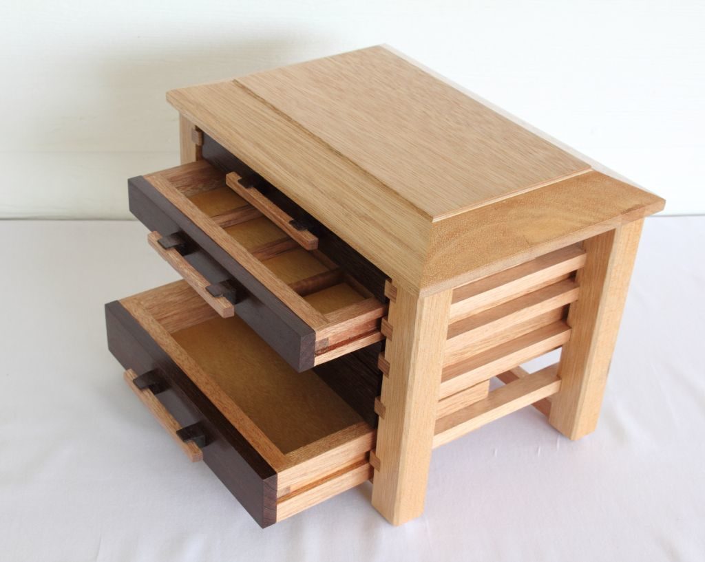 Jewellery Box with five drawers