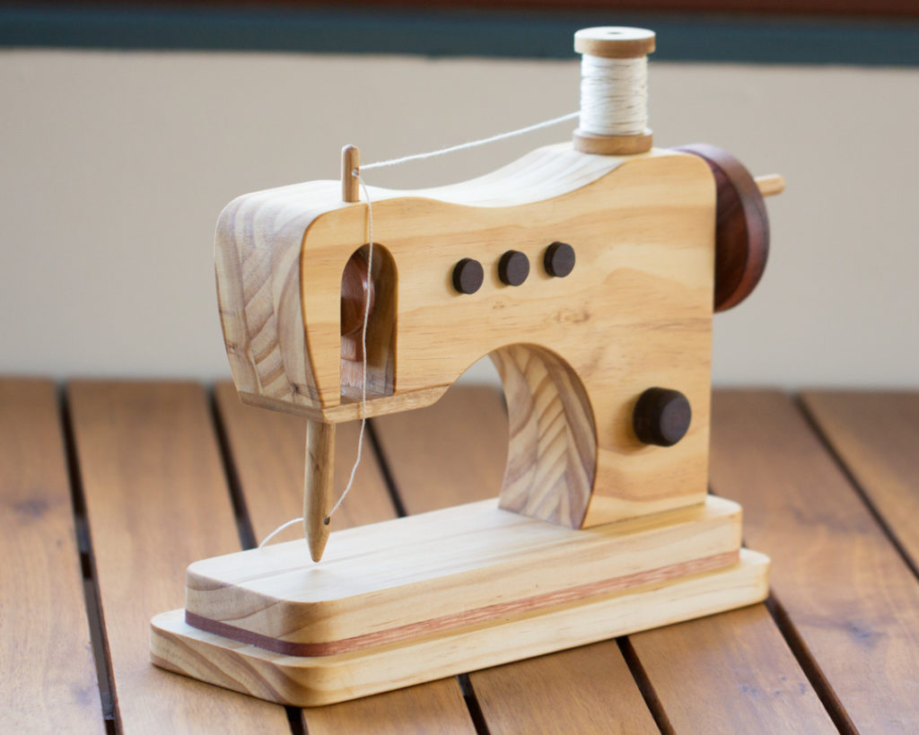 Wooden Toy Sewing Machine