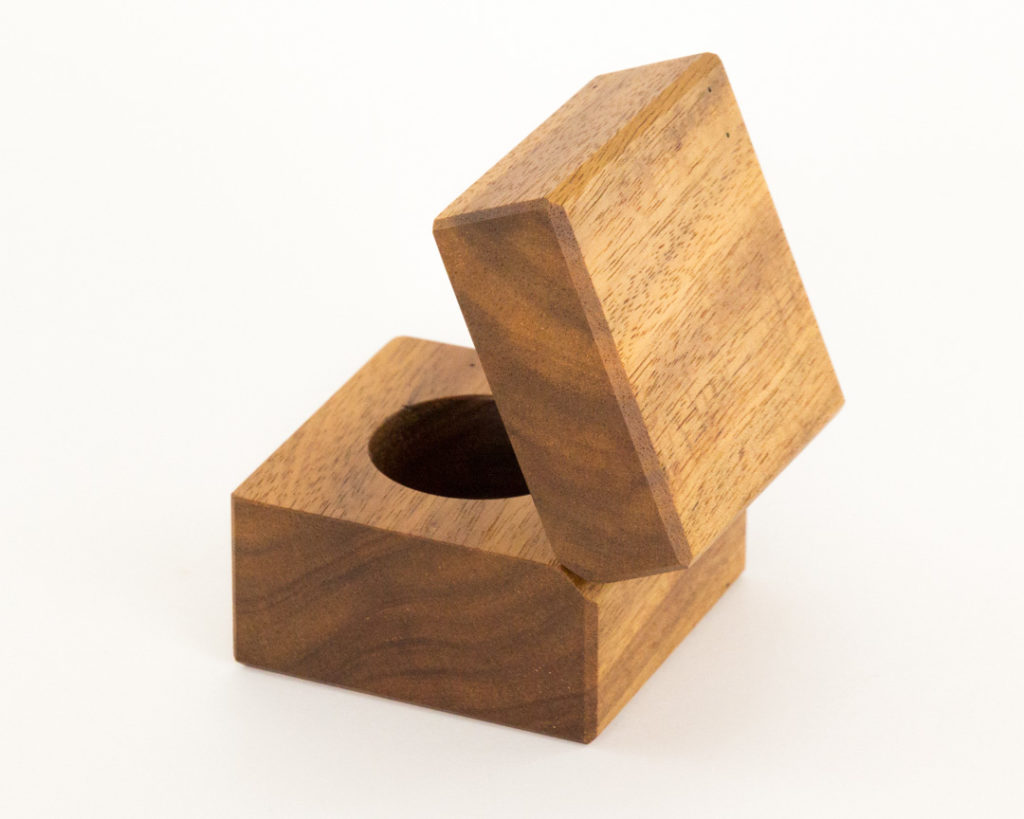 'The Elegance' Single Wooden Ring Box