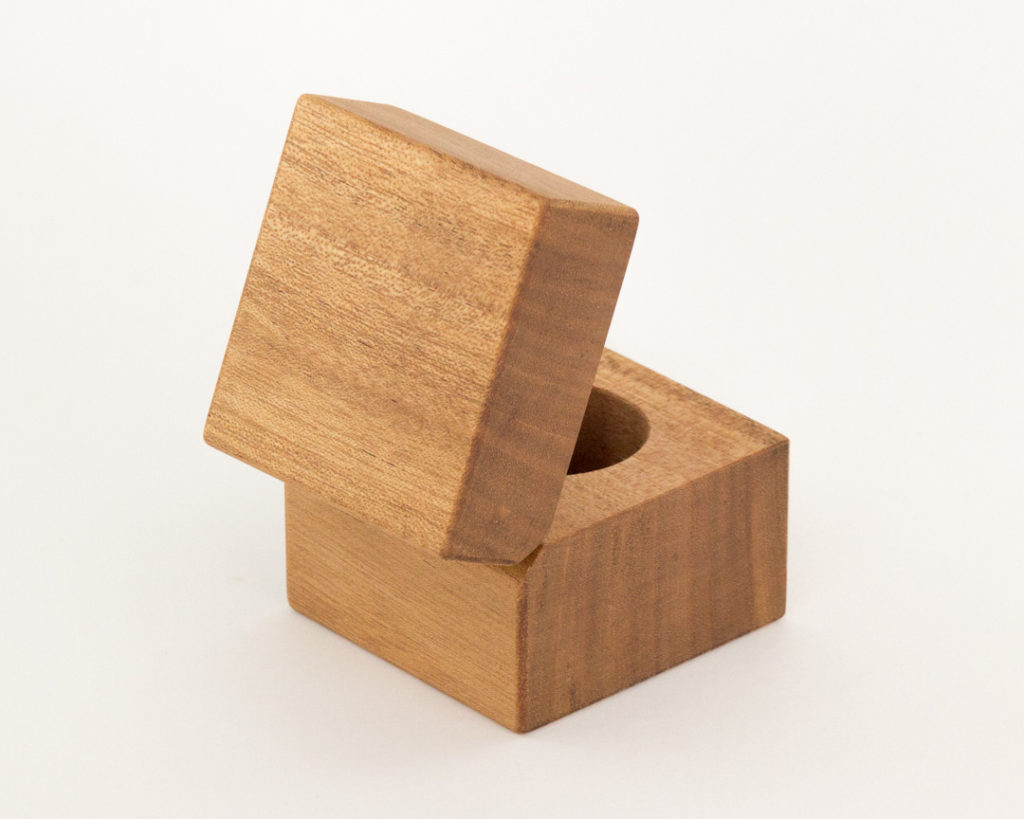 The Single Wooden Ring Box