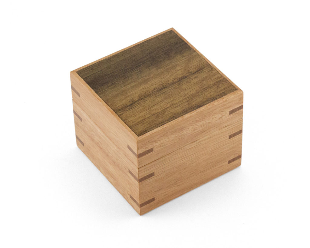 Blackbutt Proposal Ring Box with Queensland Walnut veneerd lid