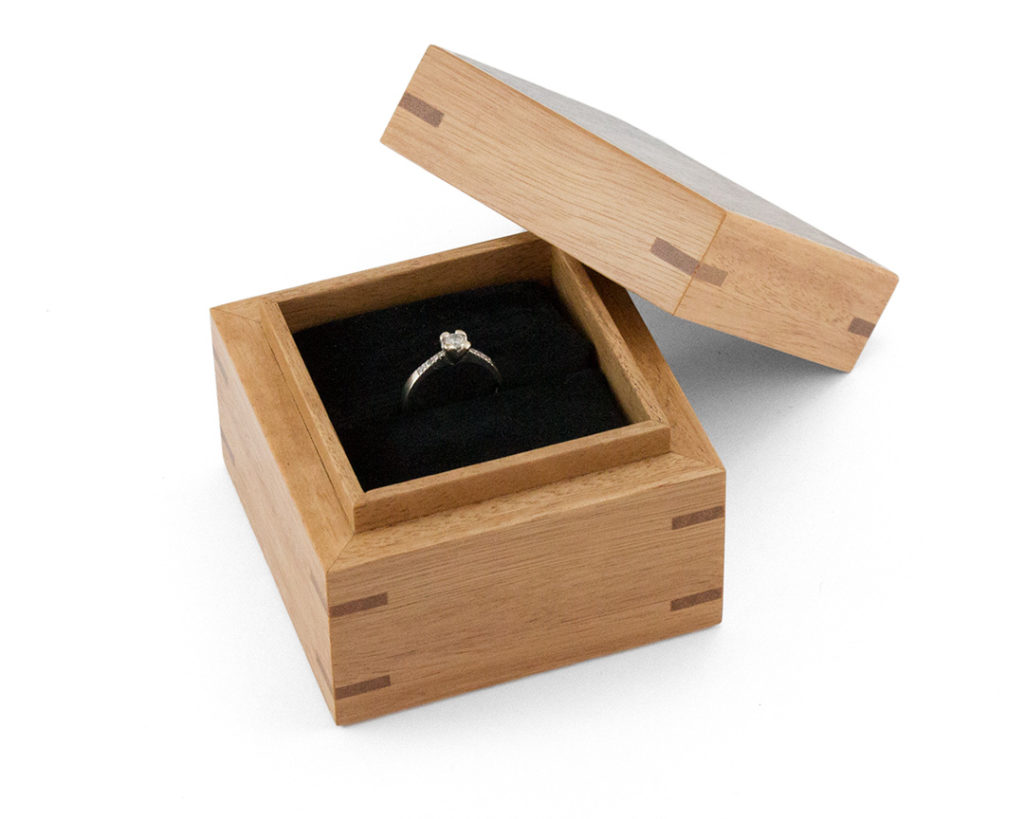 Blackbutt Proposal Ring Box with Queensland Walnut veneerd lid